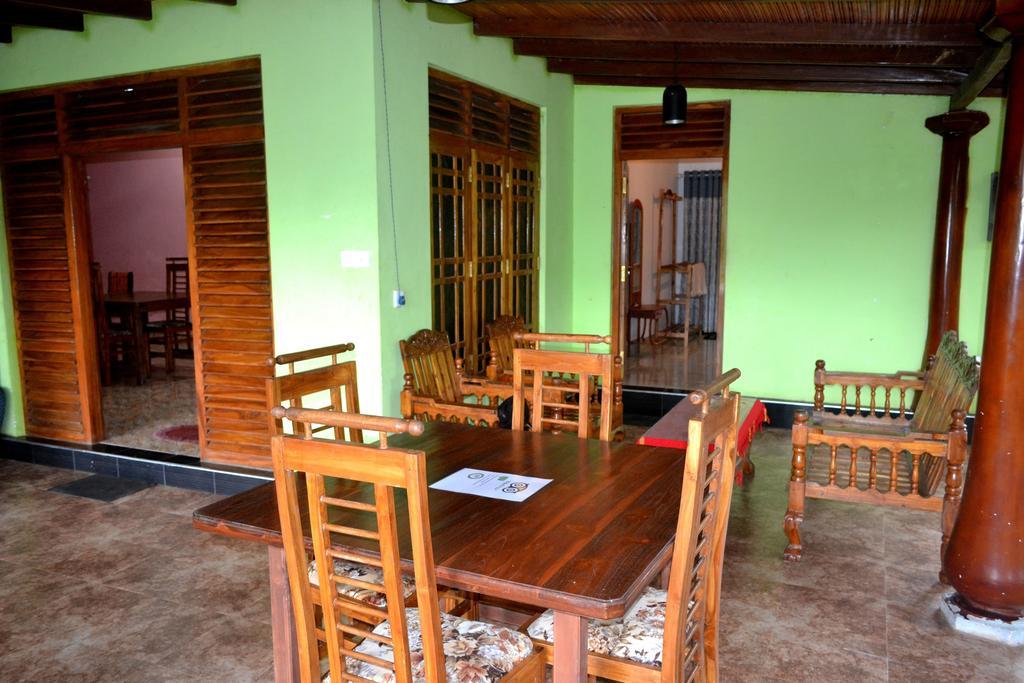 Llt Tourist Inn And Safari Jeep Wilpattu Exterior photo