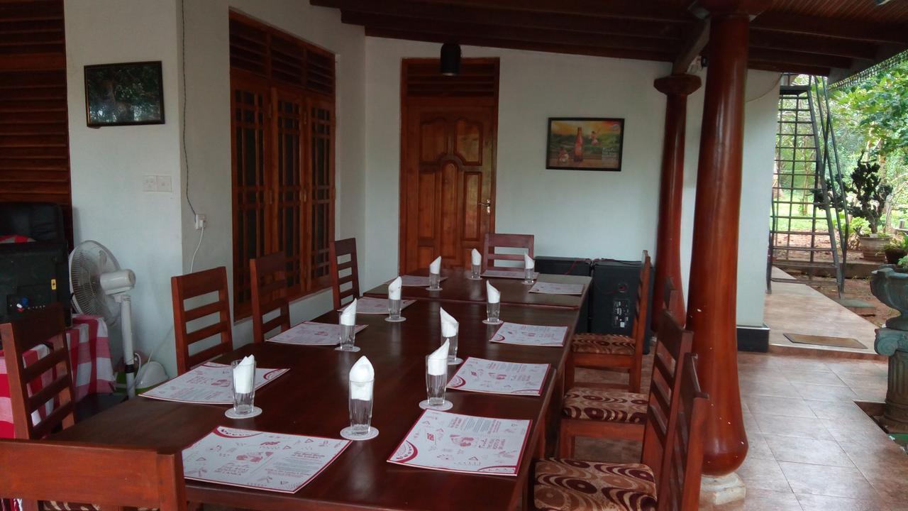 Llt Tourist Inn And Safari Jeep Wilpattu Exterior photo